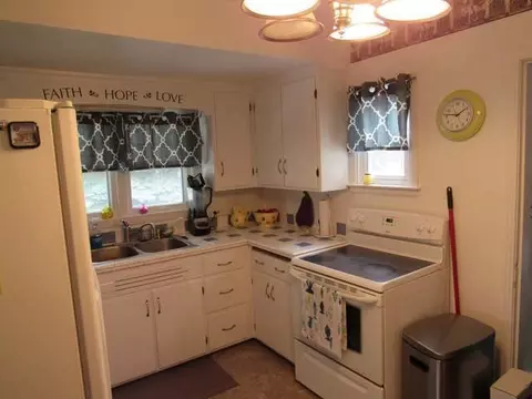 1207 1st St NW, Mandan, ND 58554 photo 6