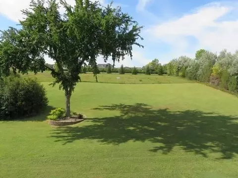 8431 Burr Oak Lp, Bismarck, ND 58504 photo 34