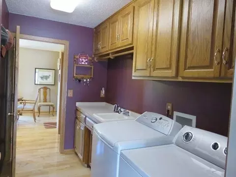 8431 Burr Oak Lp, Bismarck, ND 58504 photo 22