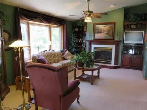 8431 Burr Oak Lp, Bismarck, ND 58504 photo 15