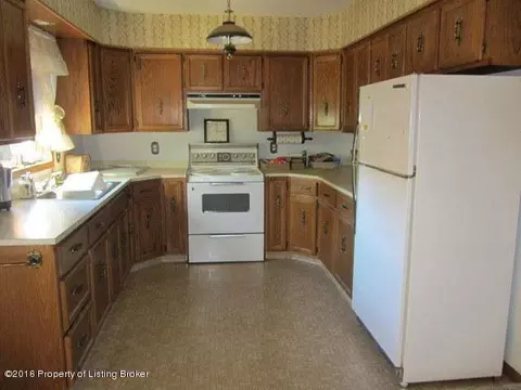 775 4th Ave E, Dickinson, ND 58601 photo 5