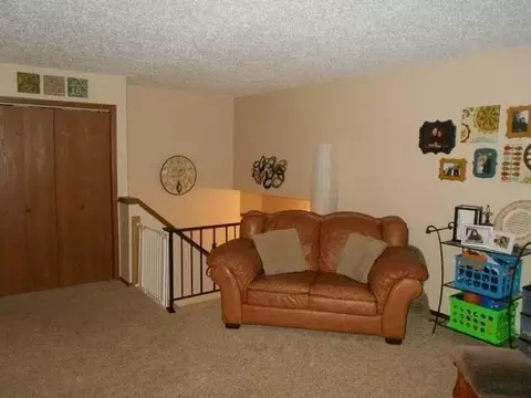 60 Custer Dr, Lincoln, ND 58504 photo 5