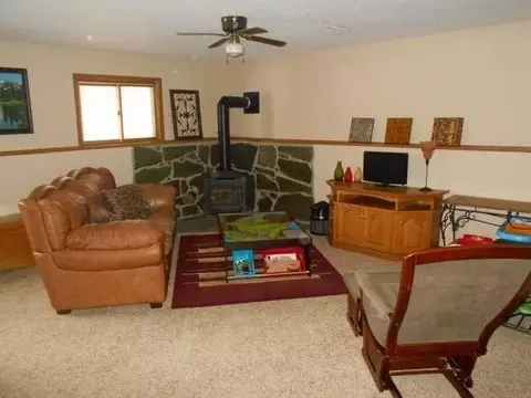 60 Custer Dr, Lincoln, ND 58504 photo 9