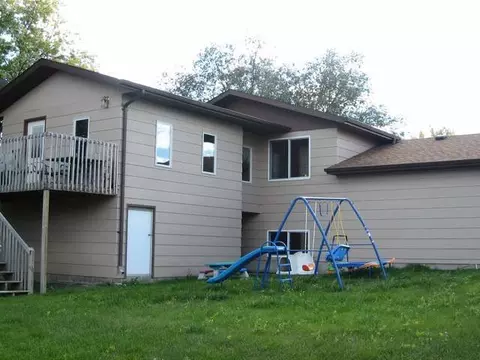 60 Custer Dr, Lincoln, ND 58504 photo 2