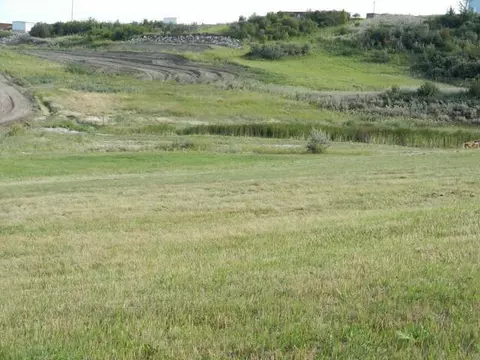 3001 Hillside Rd NW, Mandan, ND 58554 photo 2