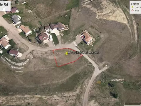 3001 Hillside Rd NW, Mandan, ND 58554 photo 1