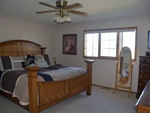 925 Turnpike Ave E, Bismarck, ND 58501 photo 25