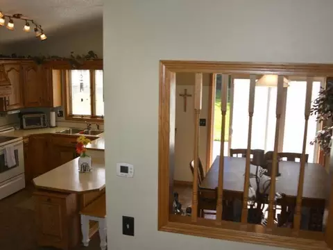 925 Turnpike Ave E, Bismarck, ND 58501 photo 13