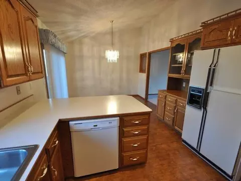2102 Capitol Ave E, Bismarck, ND 58501 photo 9