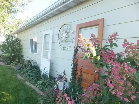 20 Custer Dr, Lincoln, ND 58504 photo 29