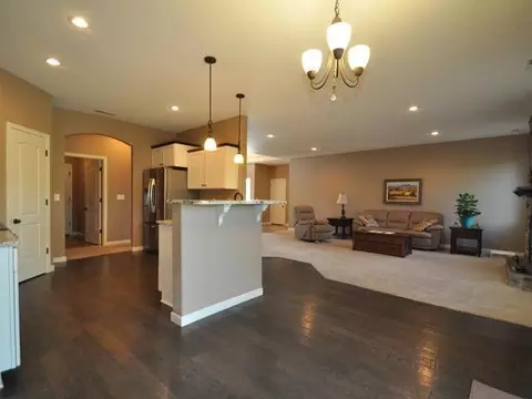 5206 Boulder Ridge Rd, Bismarck, ND 58503 photo 9