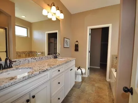 5206 Boulder Ridge Rd, Bismarck, ND 58503 photo 13