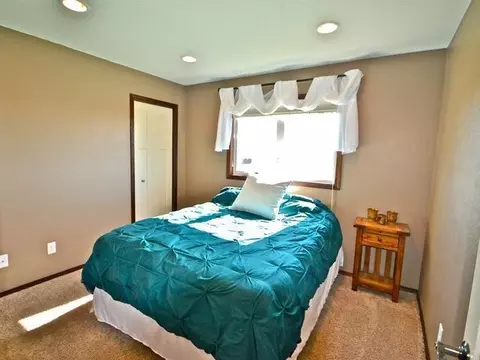 3231 Tyndale Cl, Bismarck, ND 58503 photo 14