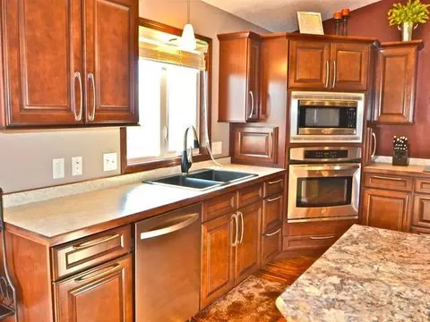 3231 Tyndale Cl, Bismarck, ND 58503 photo 11