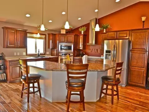 3231 Tyndale Cl, Bismarck, ND 58503 photo 5