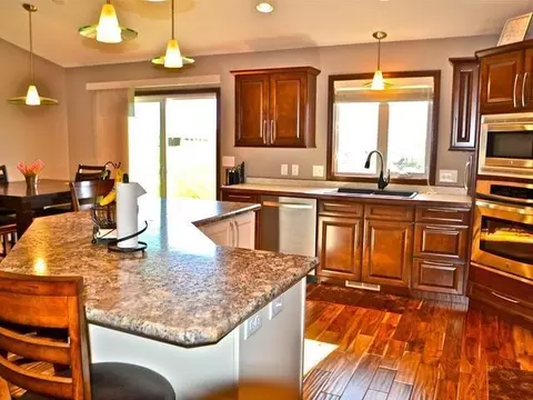 3231 Tyndale Cl, Bismarck, ND 58503 photo 9