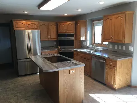 300 Napa Lp, Bismarck, ND 58504 photo 3