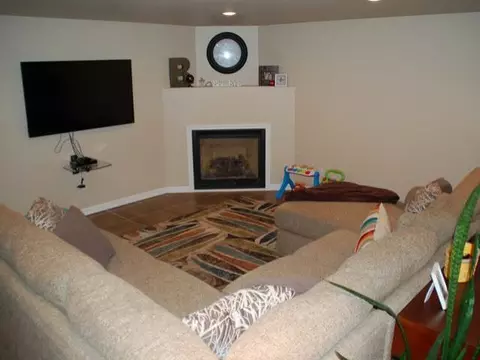 3447 Crocus Ave, Bismarck, ND 58501 photo 30