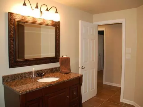 3447 Crocus Ave, Bismarck, ND 58501 photo 37