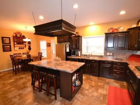 8530 Willow Rd, Mandan, ND 58554 photo 6