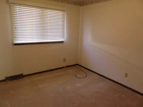 214 Capitol Ave E, Bismarck, ND 58501 photo 11