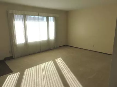 214 Capitol Ave E, Bismarck, ND 58501 photo 8