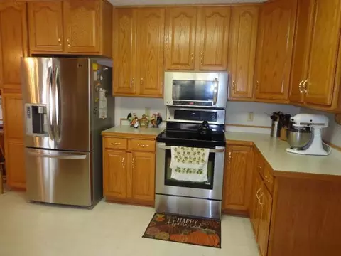232 Divide Ave W, Bismarck, ND 58501 photo 10