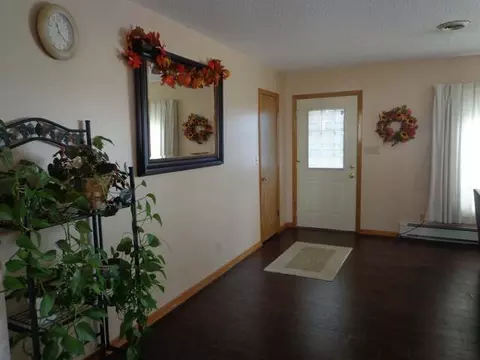 232 Divide Ave W, Bismarck, ND 58501 photo 5