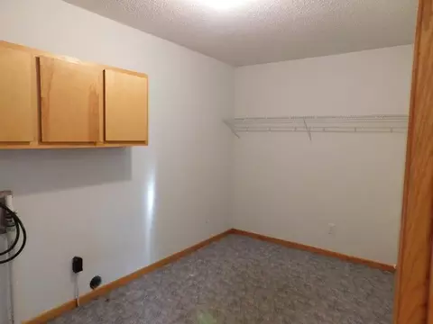2408 Rosser Ave E, Bismarck, ND 58501 photo 7