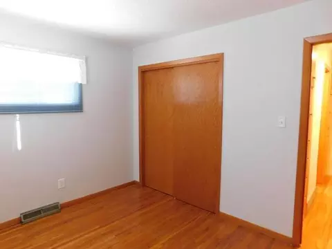 2408 Rosser Ave E, Bismarck, ND 58501 photo 10
