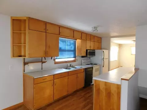 2408 Rosser Ave E, Bismarck, ND 58501 photo 3