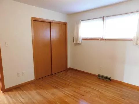 2408 Rosser Ave E, Bismarck, ND 58501 photo 12