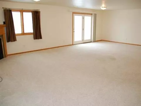 727 Brome Loop, Bismarck, ND 58504 photo 24