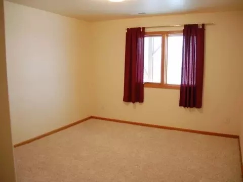727 Brome Loop, Bismarck, ND 58504 photo 26