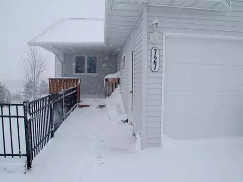 727 Brome Loop, Bismarck, ND 58504 photo 34