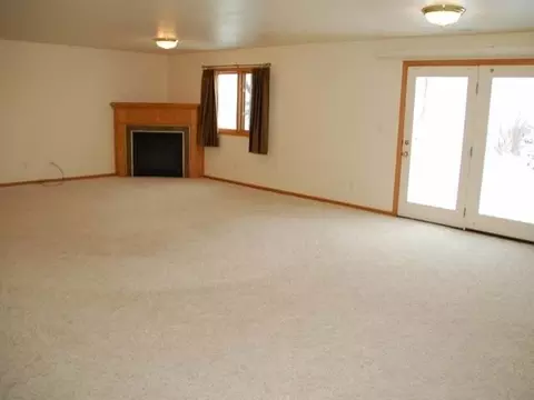 727 Brome Loop, Bismarck, ND 58504 photo 7