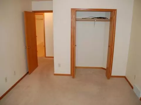 727 Brome Loop, Bismarck, ND 58504 photo 21