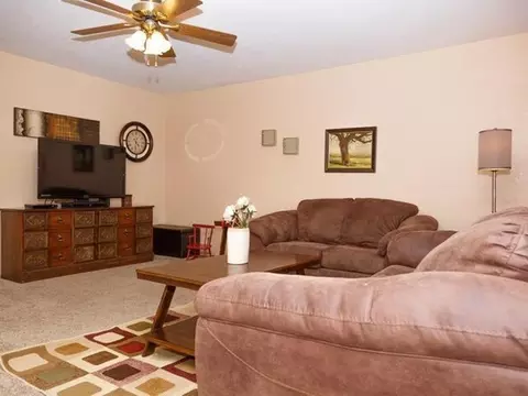 401 Collins Ave, Mandan, ND 58554 photo 14