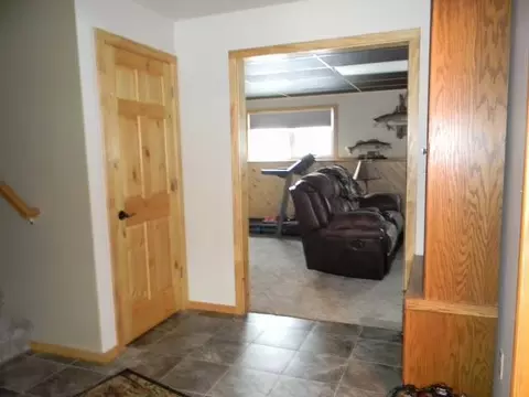 77 Custer Dr, Lincoln, ND 58504 photo 21