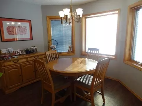503 Juniper Dr, Bismarck, ND 58503 photo 7