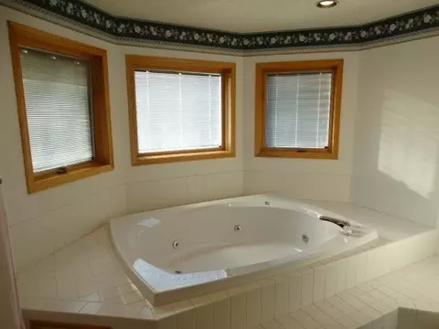 503 Juniper Dr, Bismarck, ND 58503 photo 28