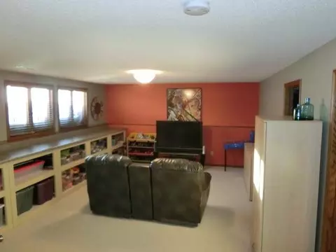 2000 23rd St N, Bismarck, ND 58501 photo 27
