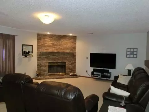 2000 23rd St N, Bismarck, ND 58501 photo 24