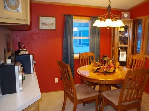 4749 British Dr, Bismarck, ND 58503 photo 14