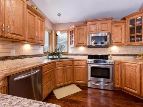 1108 3rd Ave NE, Mandan, ND 58554 photo 5