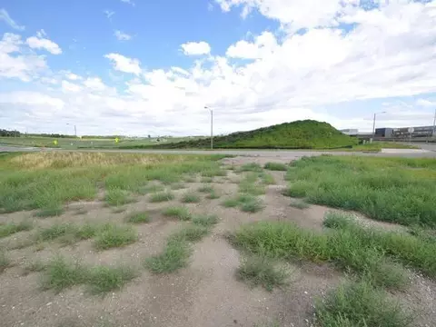 4054 Knudsen Lp, Bismarck, ND 58503 photo 2