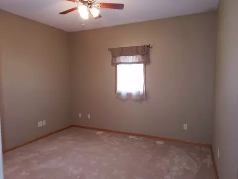 8116 White Oak Lp, Bismarck, ND 58501 photo 10