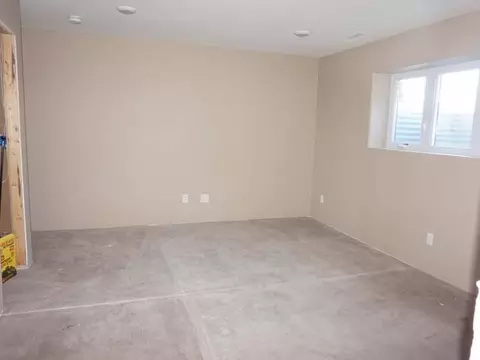 1742 Calgary Lp, Bismarck, ND 58503 photo 16