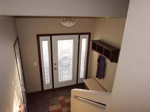 1742 Calgary Lp, Bismarck, ND 58503 photo 2