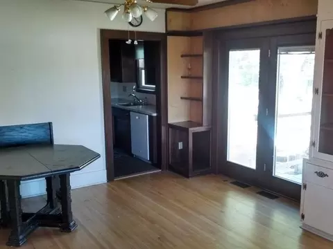 818 E Avenue Ave E, Bismarck, ND 58501 photo 4